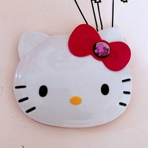 Hello Kitty Mirror